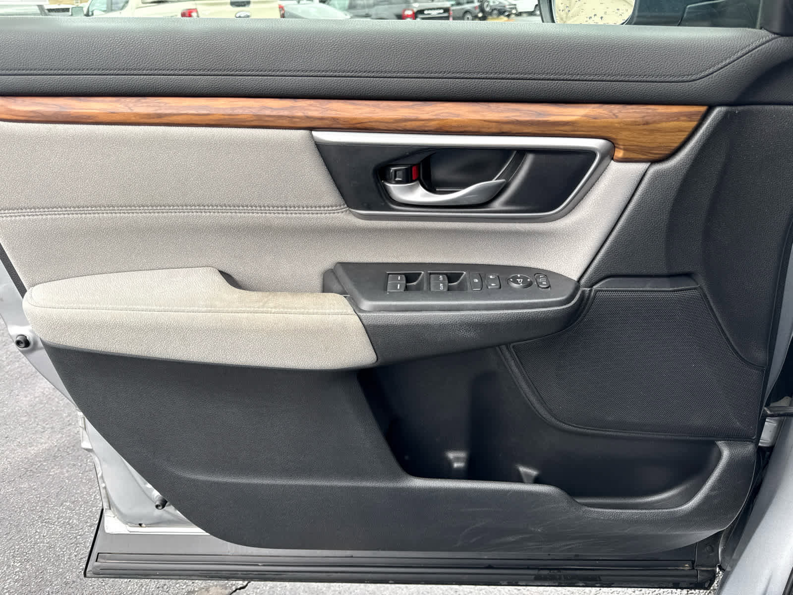 Used 2021 Honda CR-V EX image 11