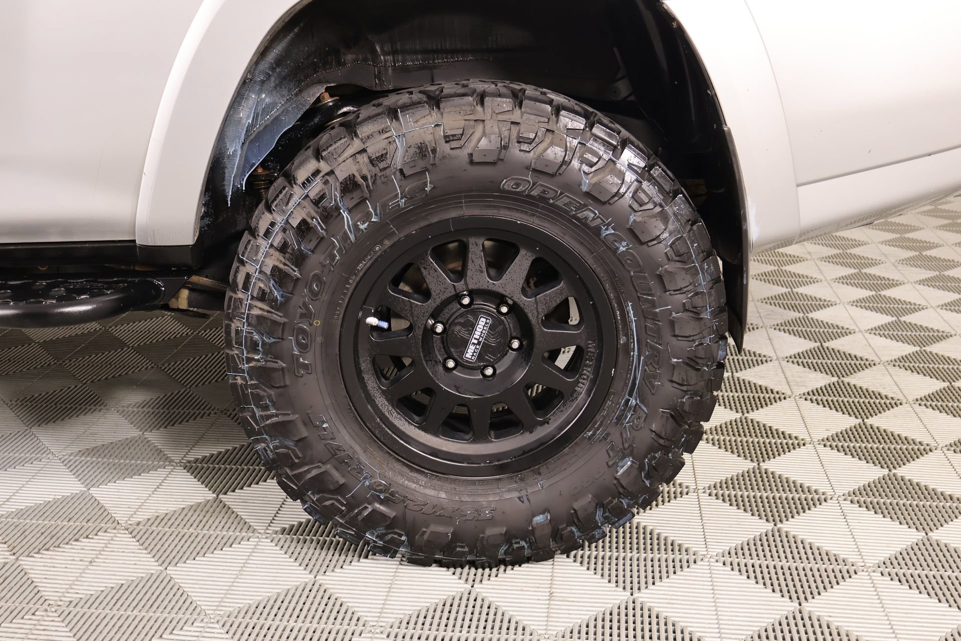 Used 2018 Toyota 4Runner TRD Off-Road Premium image 19