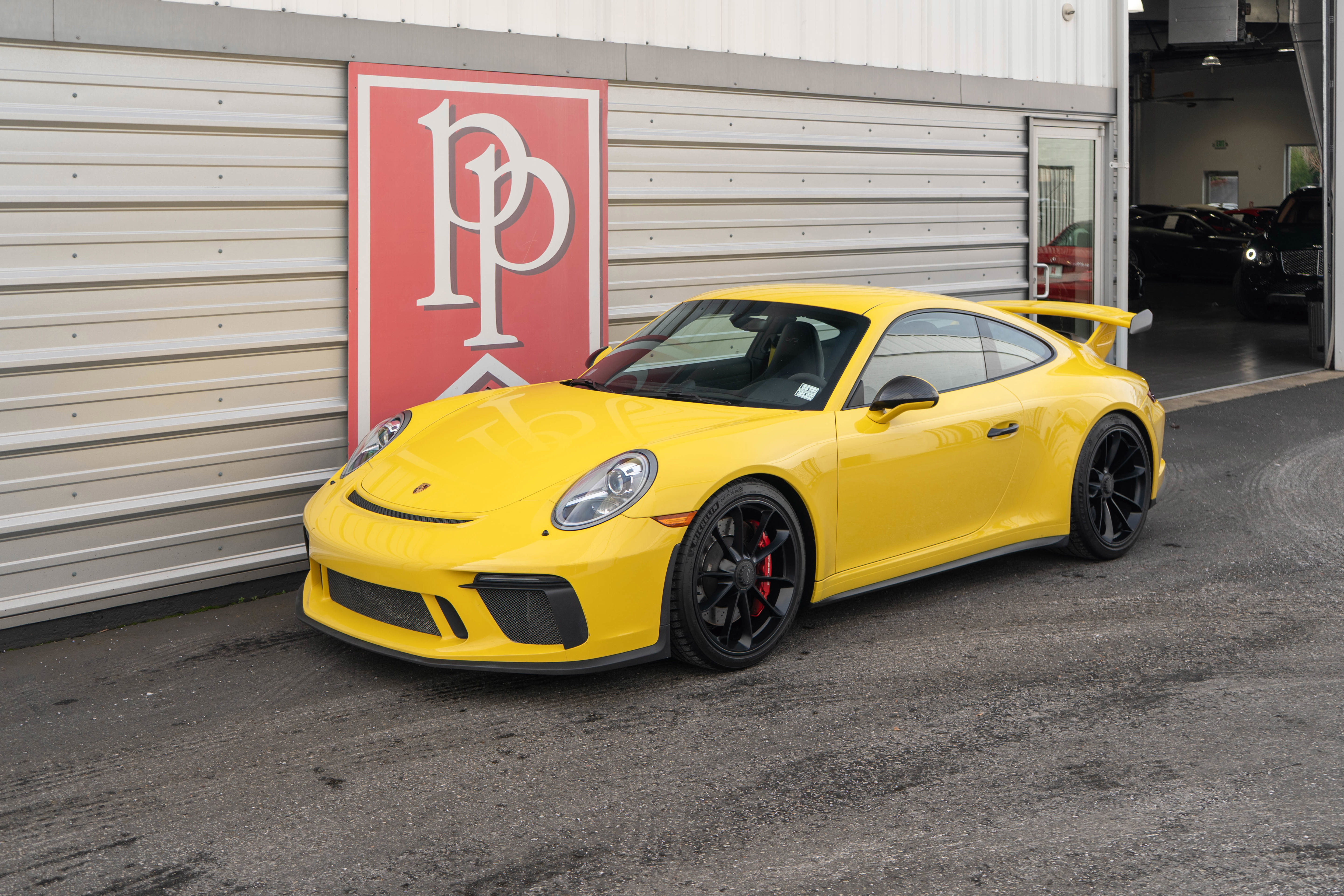 Used 2018 Porsche 911 GT3 w/ Sport Chrono Package RWD image 39