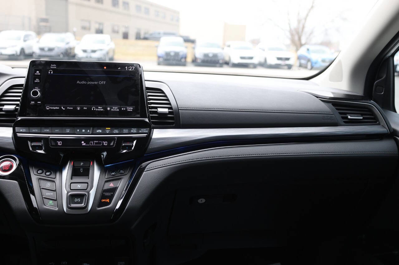 Used 2025 Honda Odyssey Elite image 25
