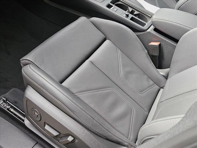 New 2025 Audi Q3 2.0T Premium w/ Convenience Package image 4
