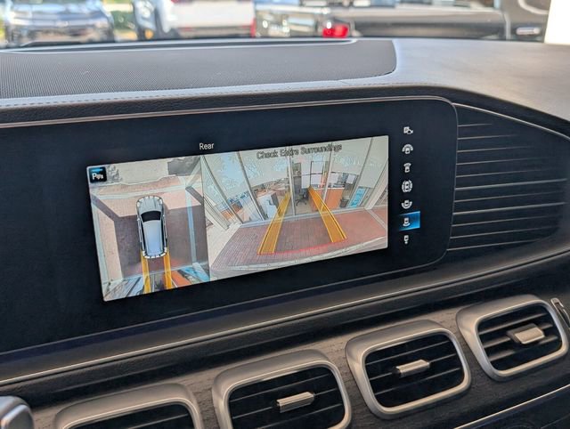 Used 2023 Mercedes-Benz GLS 580 4MATIC image 22