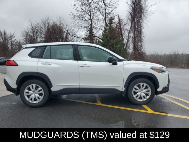 Used 2022 Toyota Corolla Cross L image 7