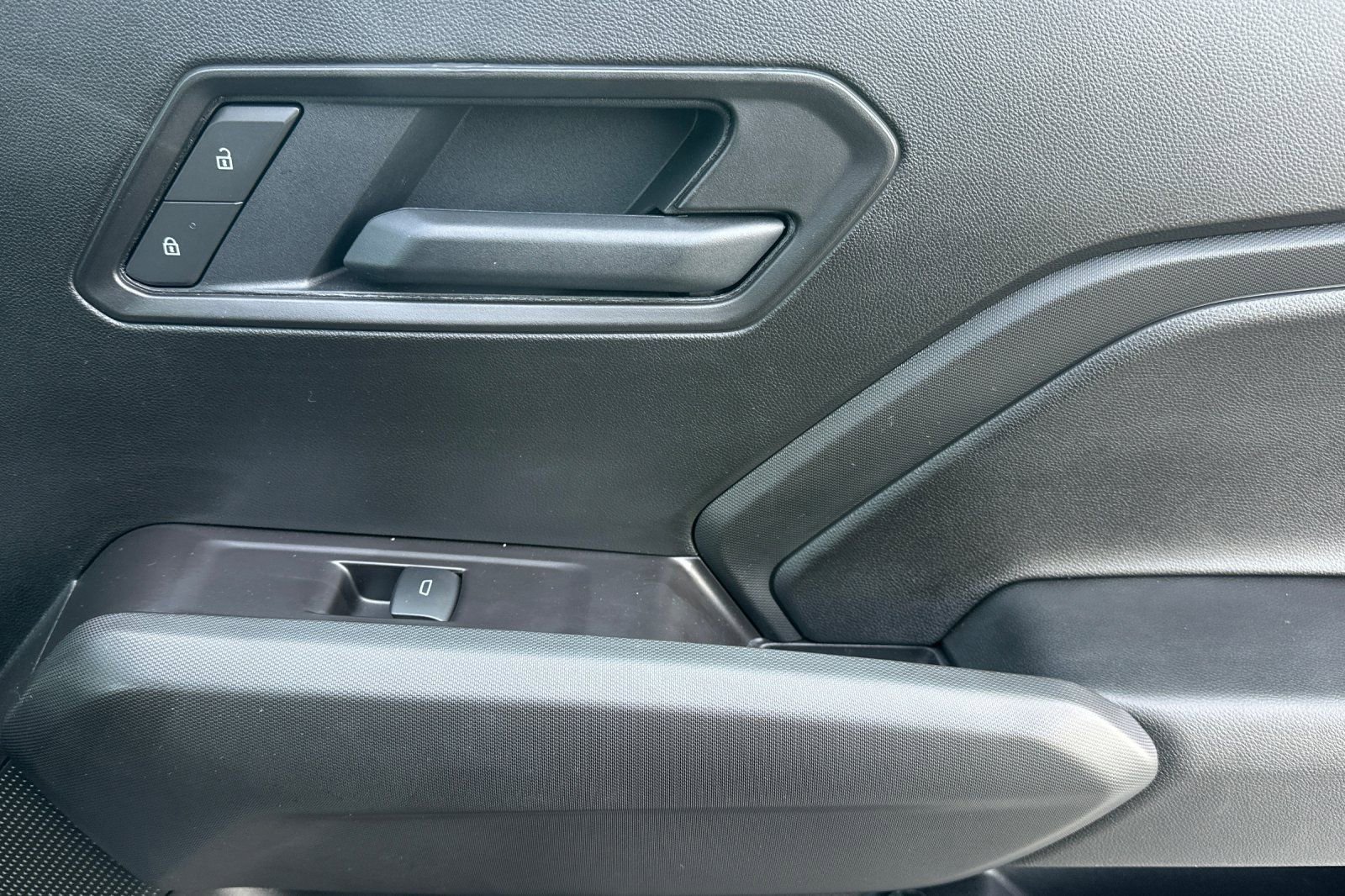 Used 2026 Chevrolet Colorado Trail Boss image 21