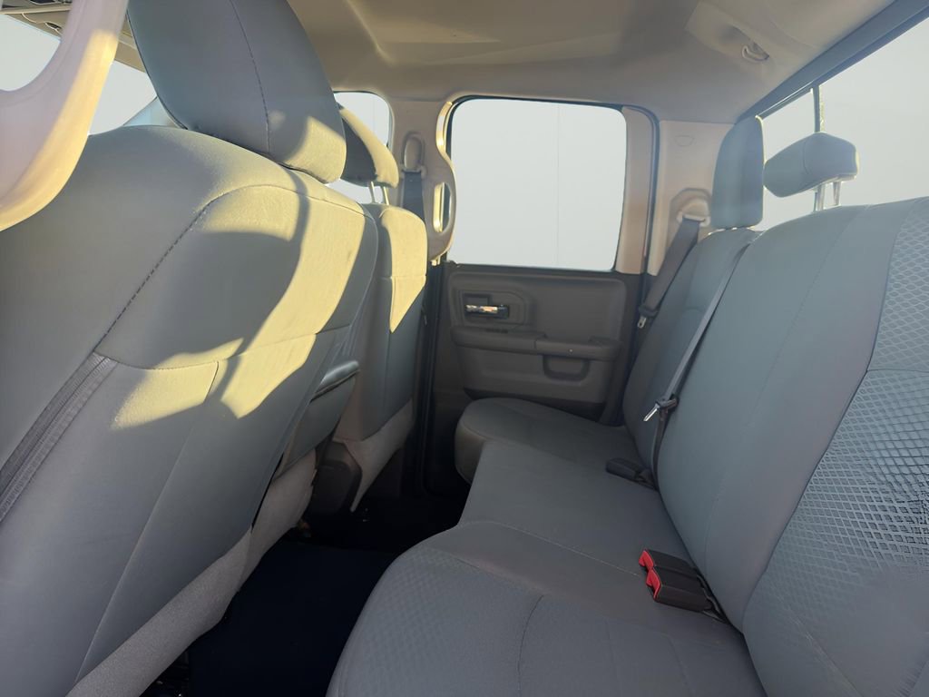 Used 2018 RAM 1500 Classic SLT image 14