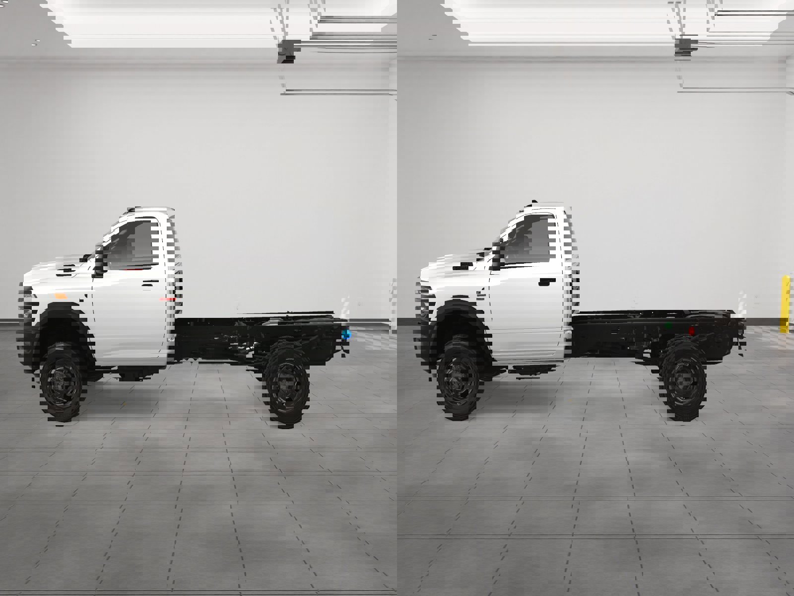 New 2025 RAM 5500 Tradesman image 3