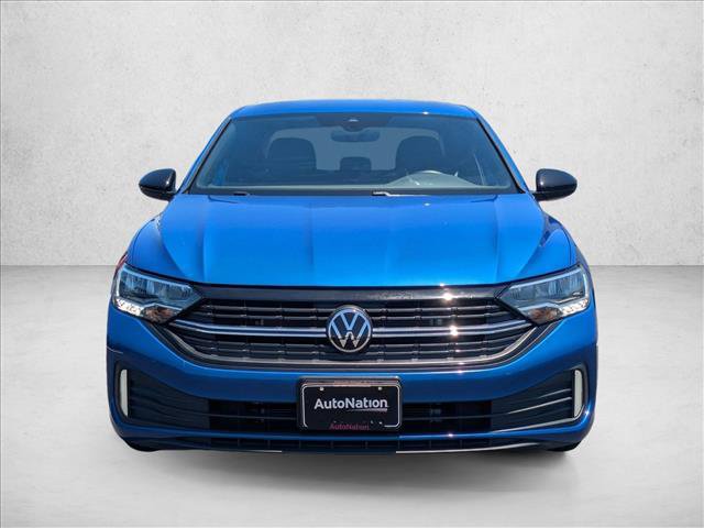 Used 2024 Volkswagen Jetta Sport FWD image 2