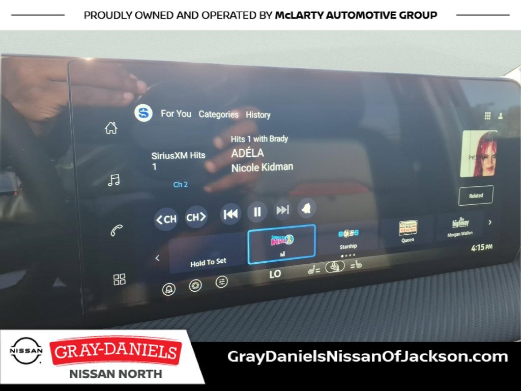 New 2027 Nissan Kicks SR AWD/4WD image 16