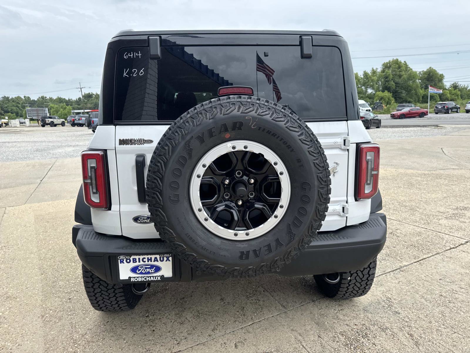 New 2025 Ford Bronco Badlands w/ Sasquatch Package AWD/4WD image 5