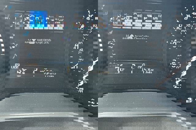 Used 2025 Toyota Sienna XLE w/ XLE Plus Package image 29