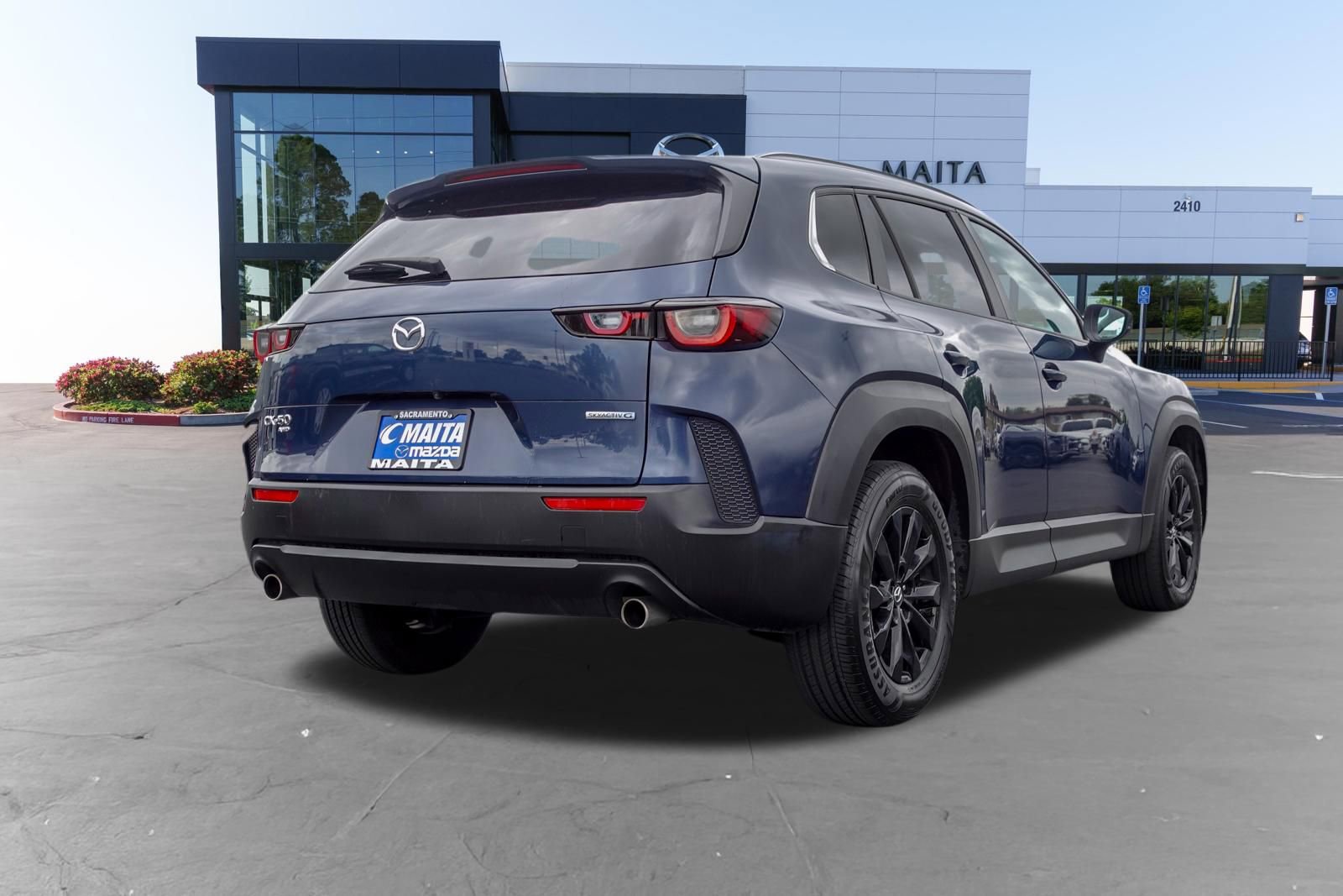 Used 2025 MAZDA CX-50 AWD 2.5 S w/ Premium Package image 4