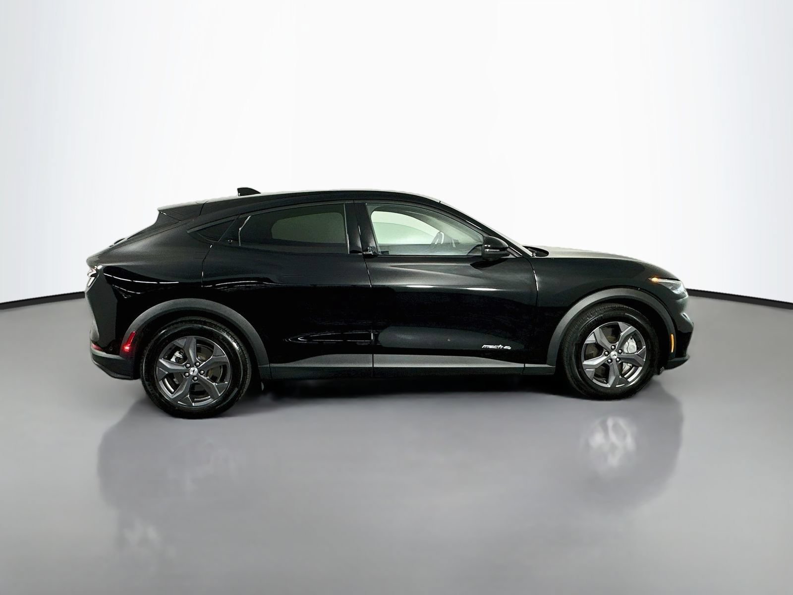 Used 2023 Ford Mustang Mach-E Select AWD/4WD image 8