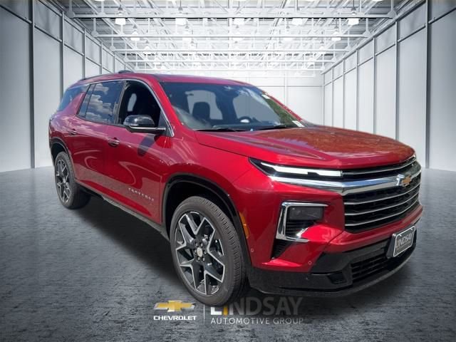 New 2026 Chevrolet Traverse High Country image 3
