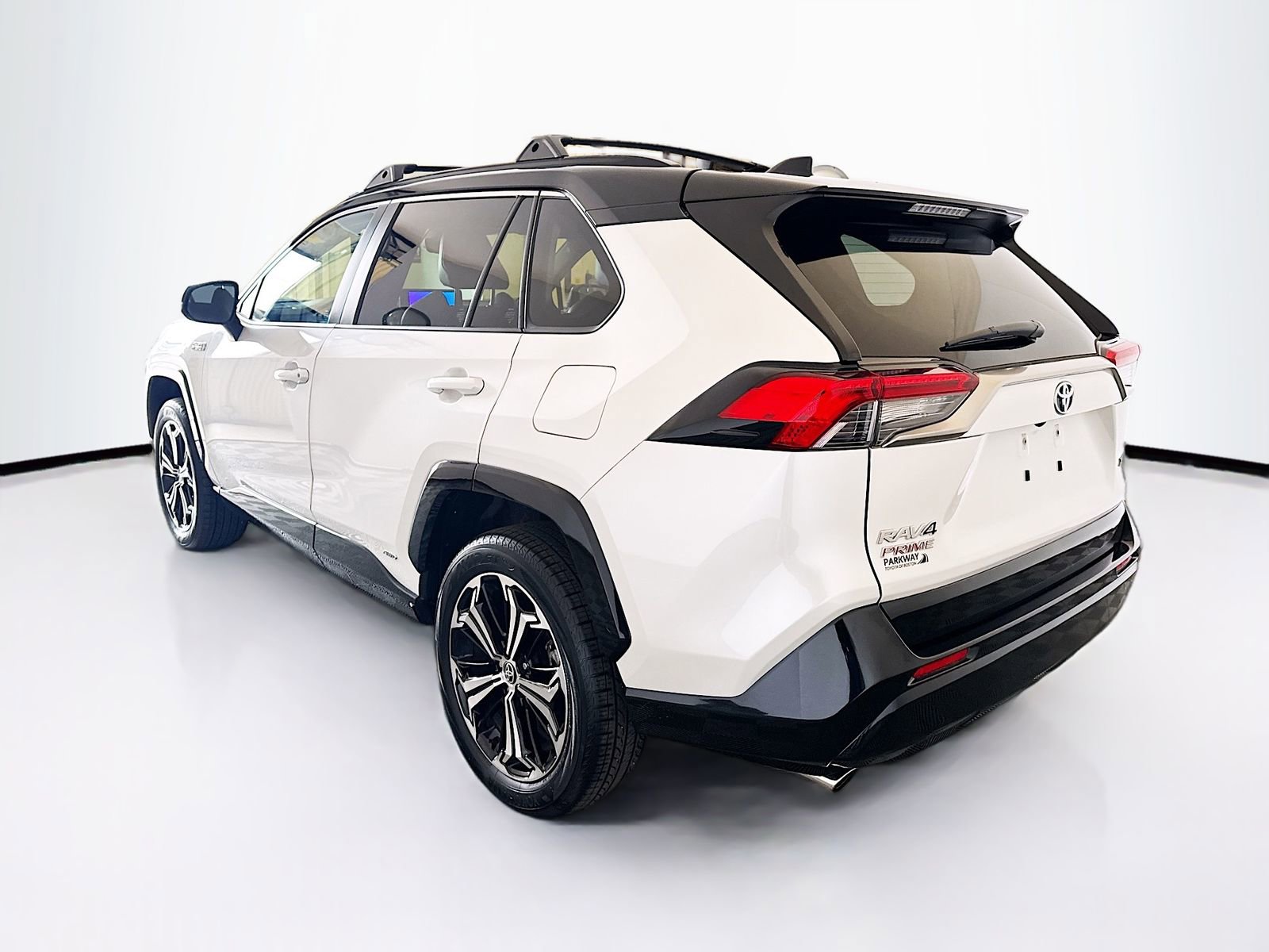 Certified 2024 Toyota RAV4 XSE w/ Weather Package image 5
