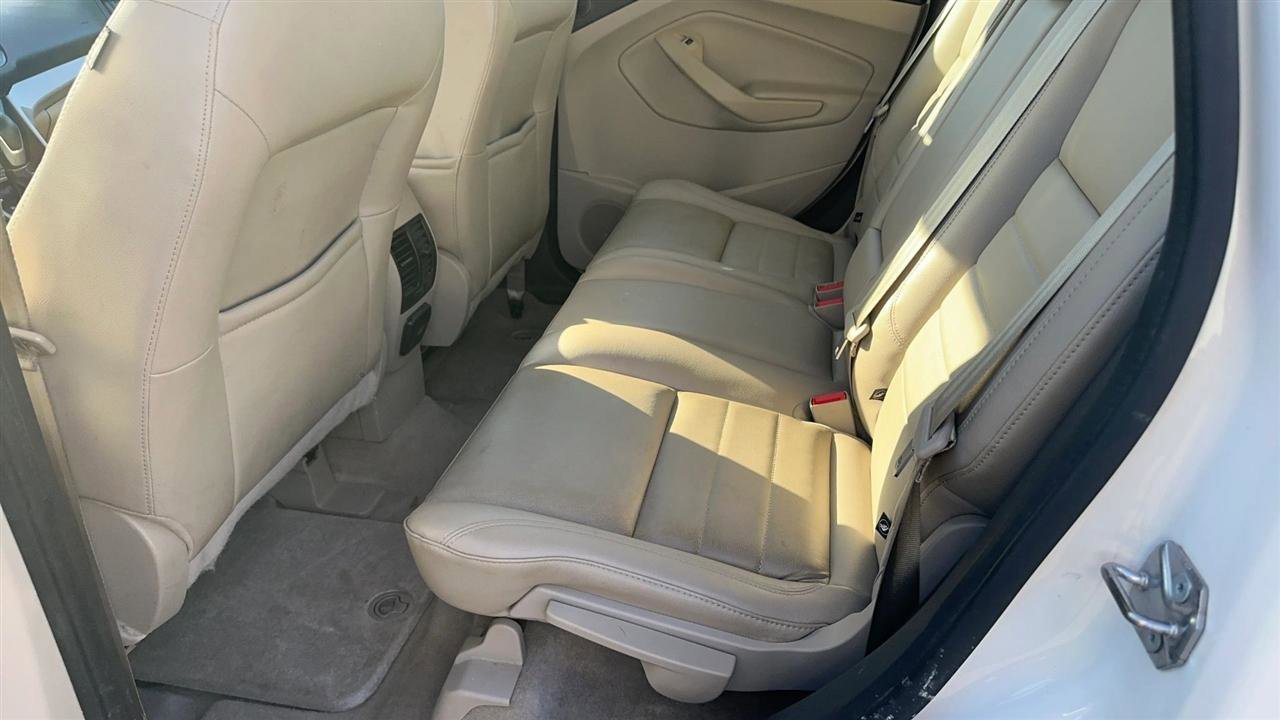 Used 2015 Ford C-MAX Energi SEL w/ Equipment Group 302A image 37