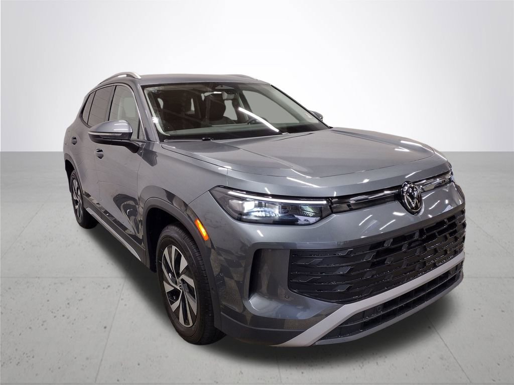 New 2026 Volkswagen Tiguan S AWD/4WD image 4