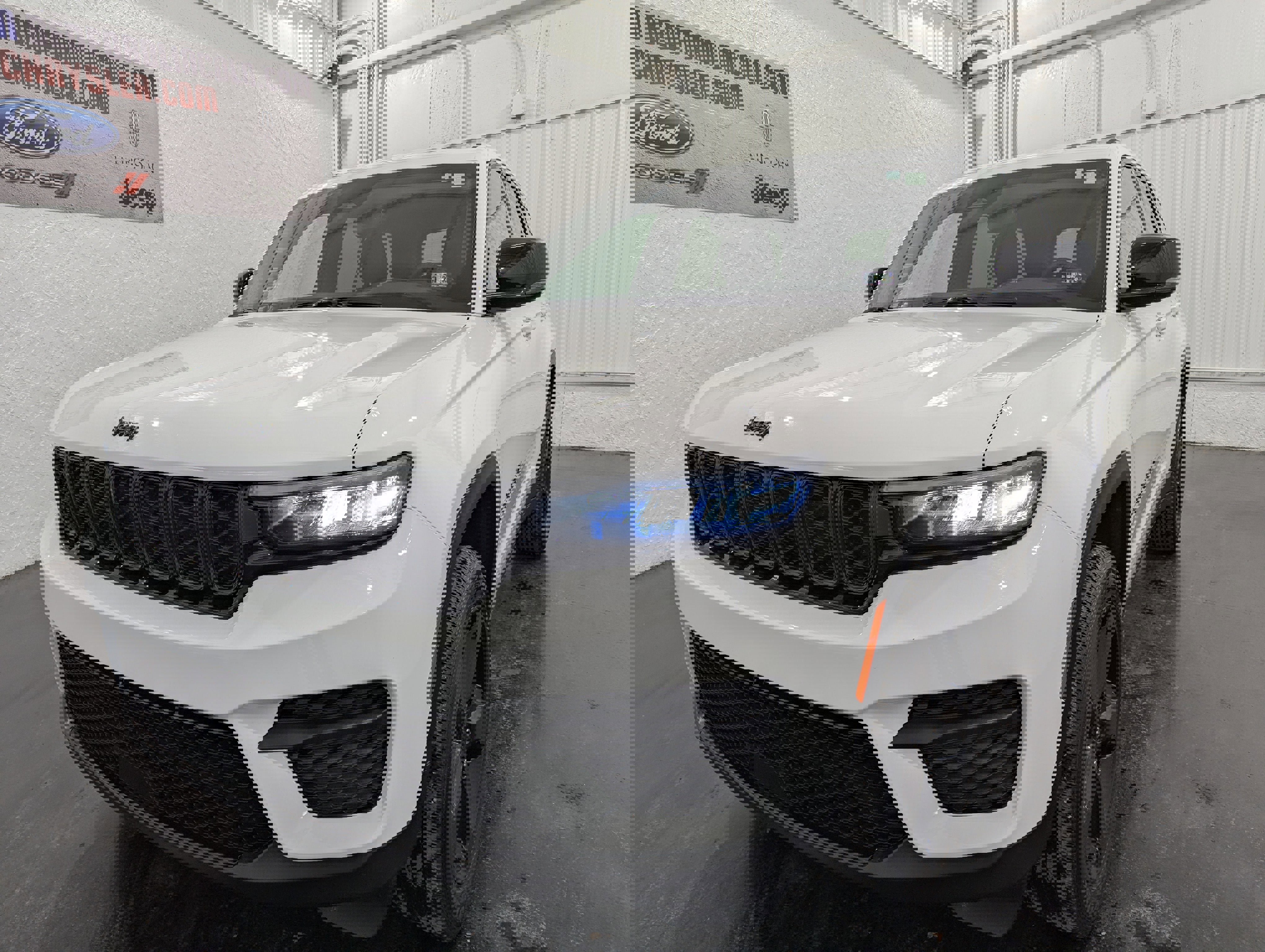 Used 2024 Jeep Grand Cherokee Altitude image 3