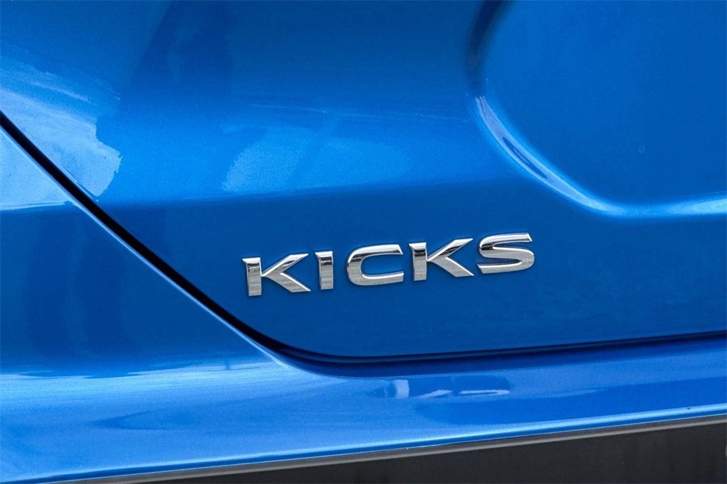 Used 2023 Nissan Kicks S image 26