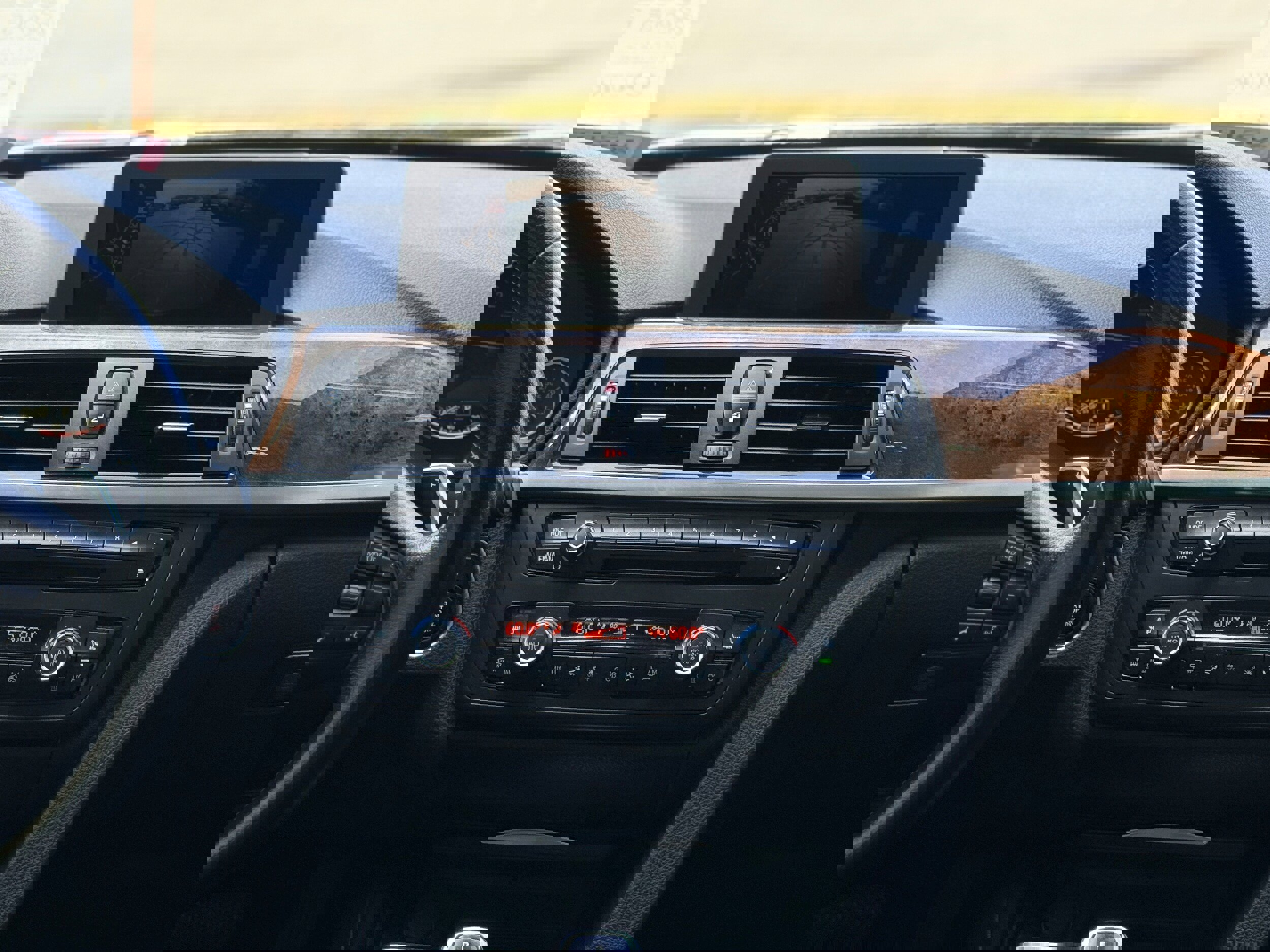 Used 2015 BMW 428i Coupe image 18