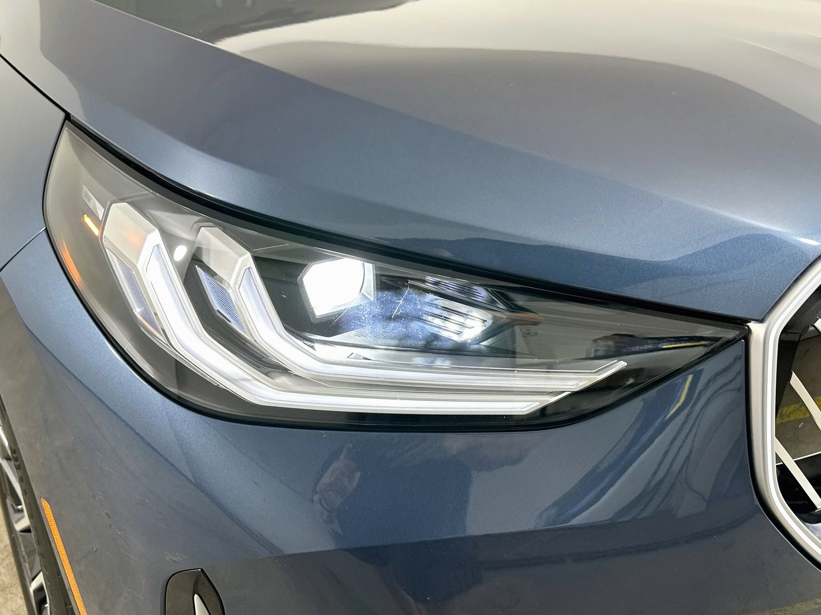 New 2026 BMW X3 xDrive30i AWD/4WD image 9