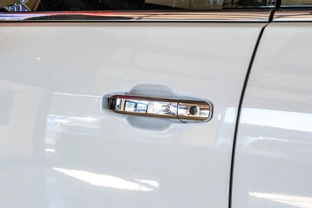 Used 2022 Chevrolet Silverado 3500 High Country w/ Technology Package image 36