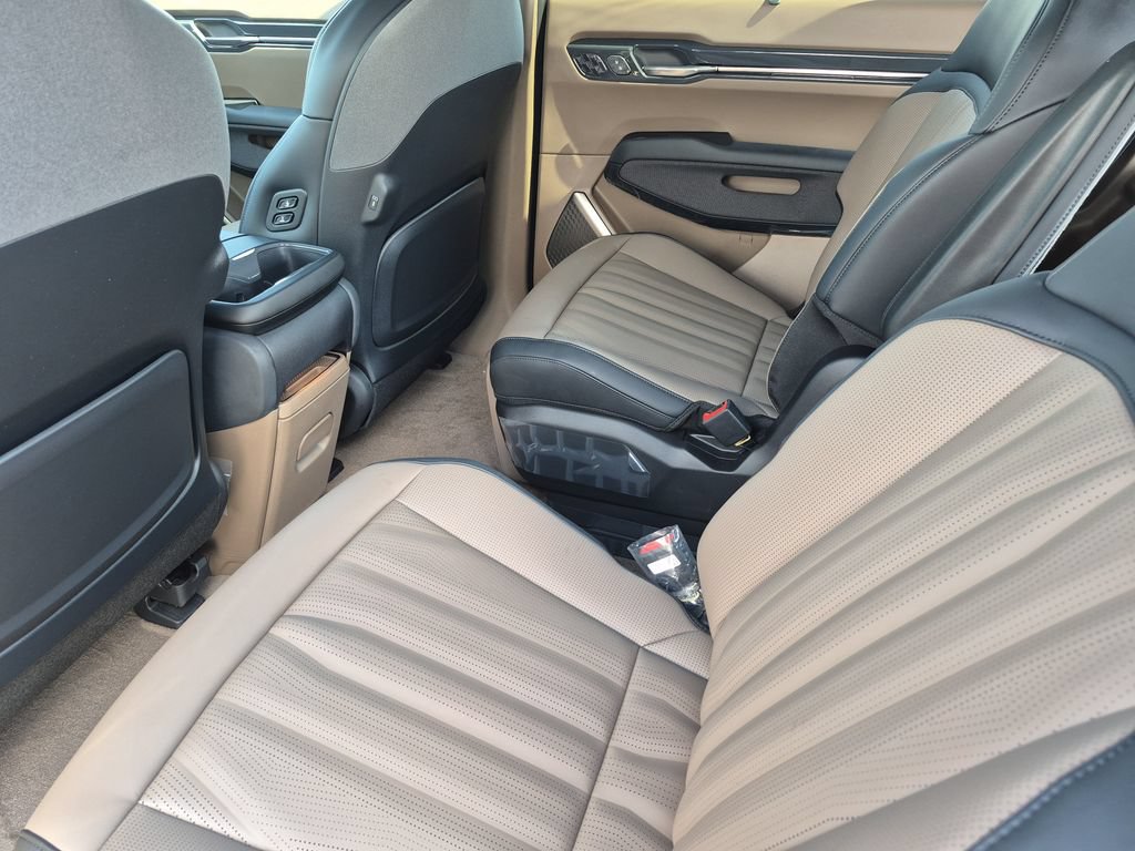 New 2026 Kia EV9 GT-Line AWD/4WD image 12