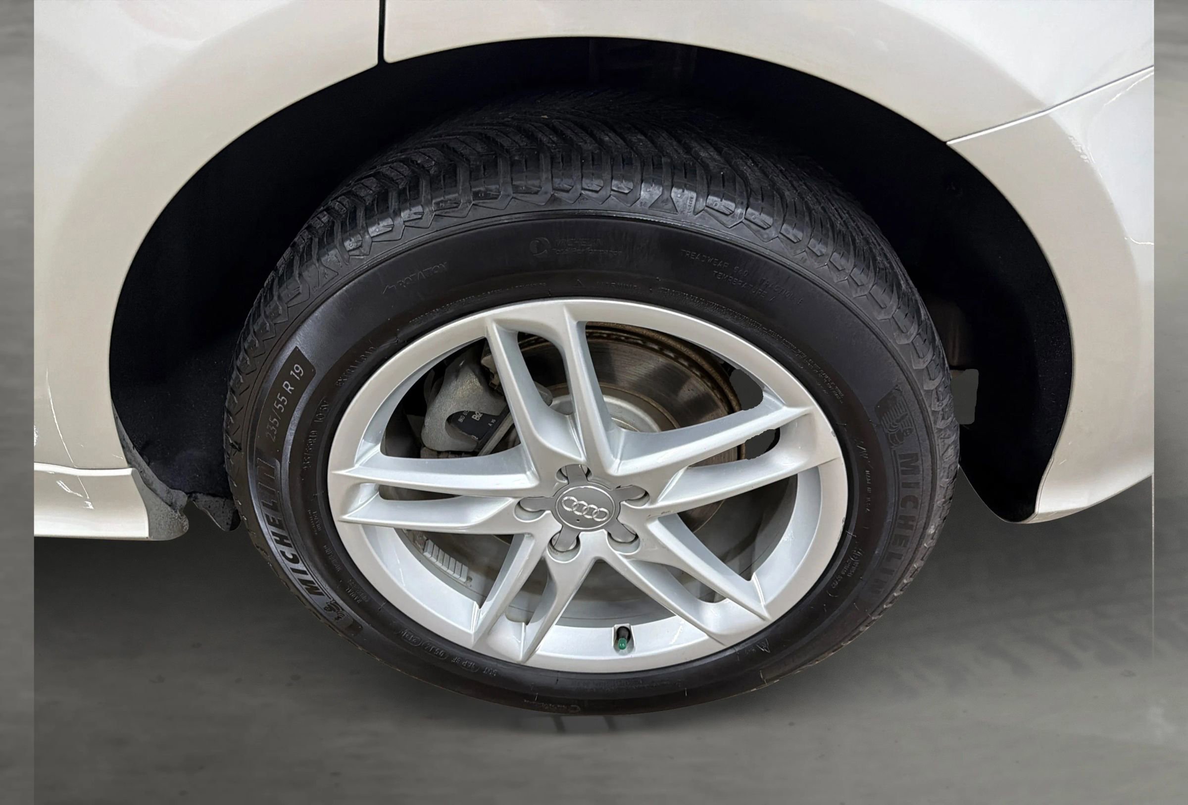 Used 2016 Audi Q5 3.0T Prestige image 16