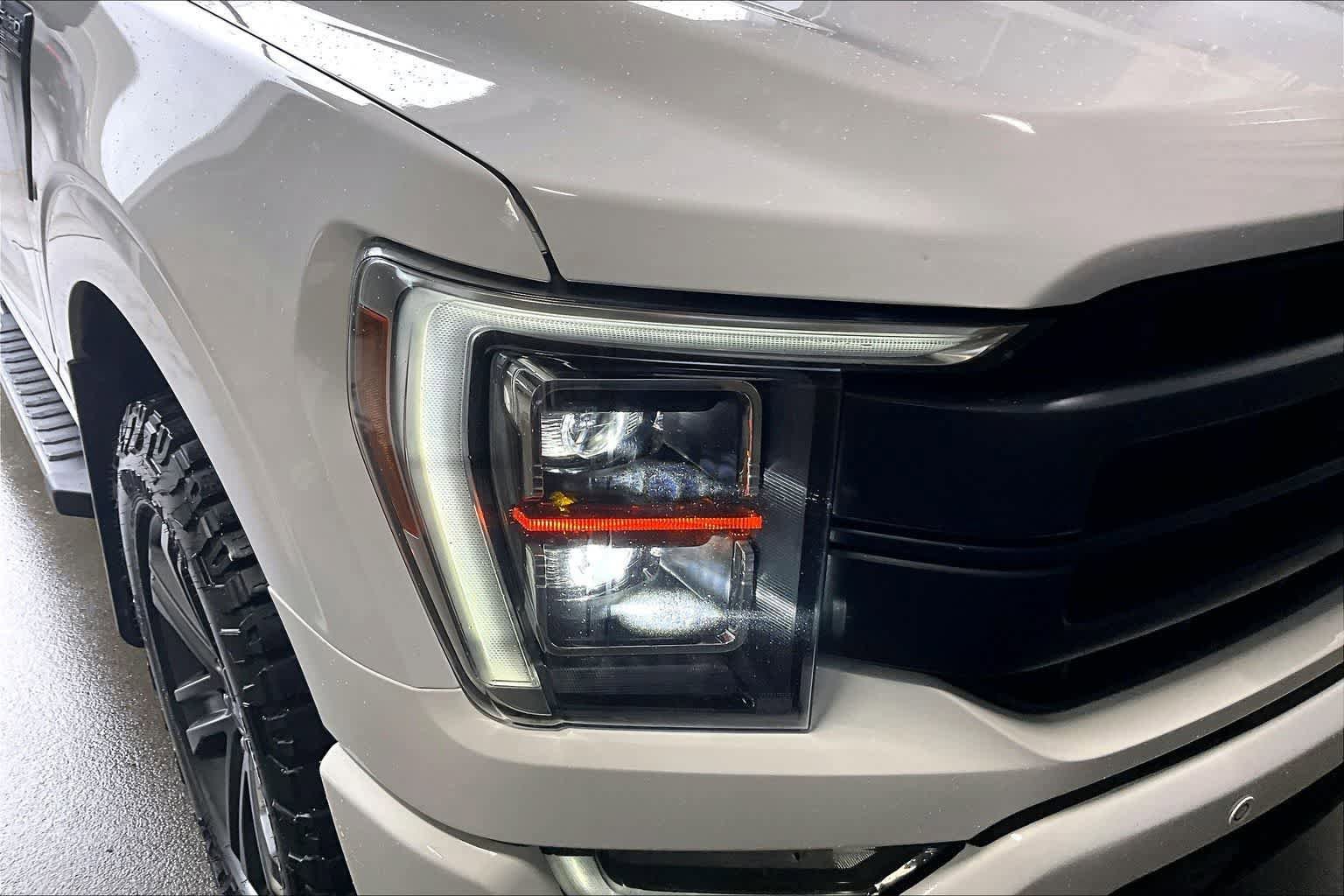Used 2023 Ford F150 Lariat w/ Equipment Group 502A High AWD/4WD image 31