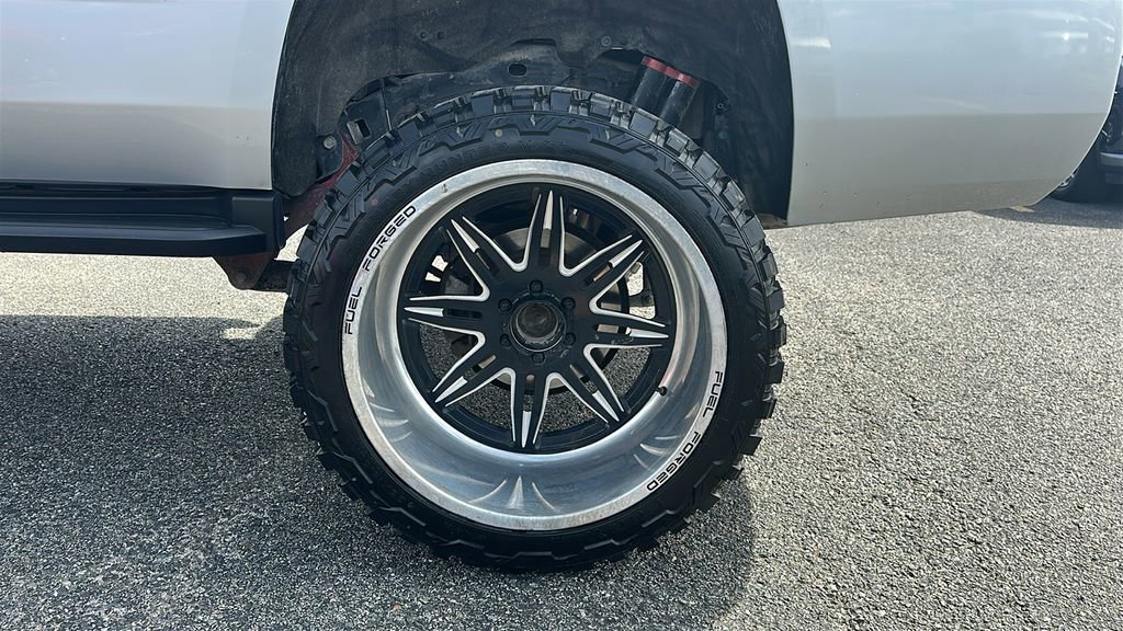 Used 2019 Chevrolet Tahoe LT w/ Texas Edition Package image 20