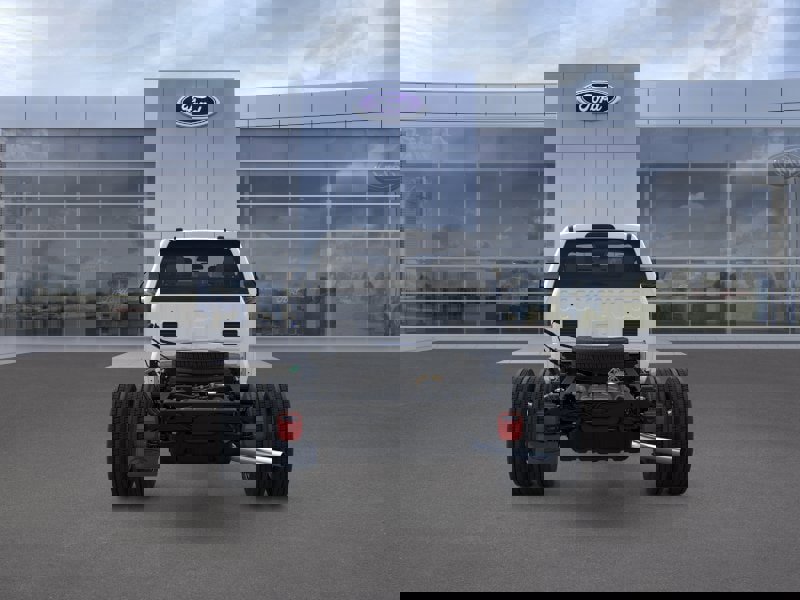 New 2026 Ford F550 4x4 Supercab Super Duty image 5