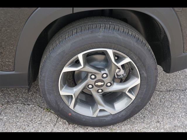 New 2025 Chevrolet Trax LT w/ LT Convenience Package image 24