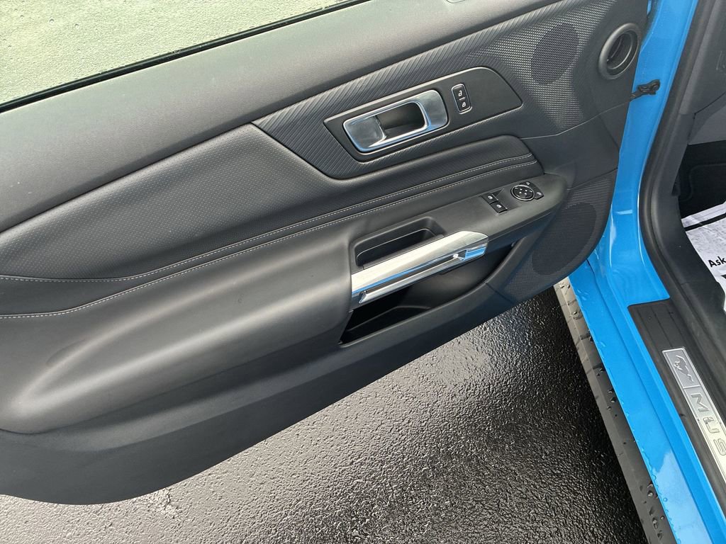 Used 2024 Ford Mustang Premium image 13