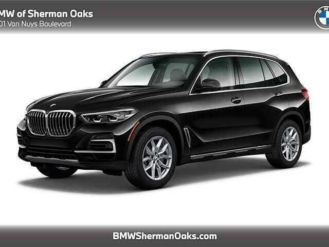 Certified 2023 BMW X5 sDrive40i w/ Premium Package