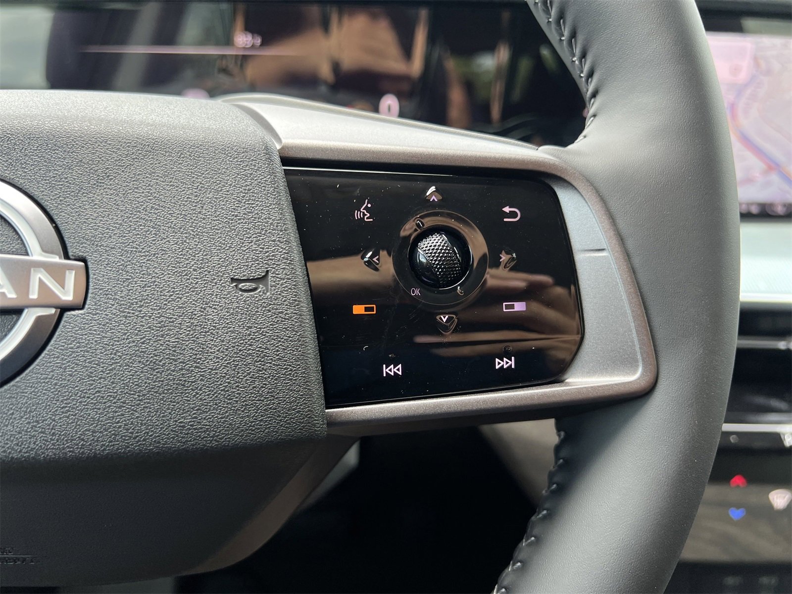 New 2025 Nissan Murano SL w/ Cargo Package image 11