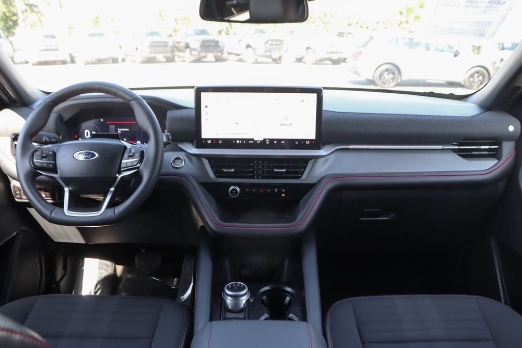 Used 2026 Ford Explorer ST-Line w/ ST-Line Street Pack AWD/4WD image 28