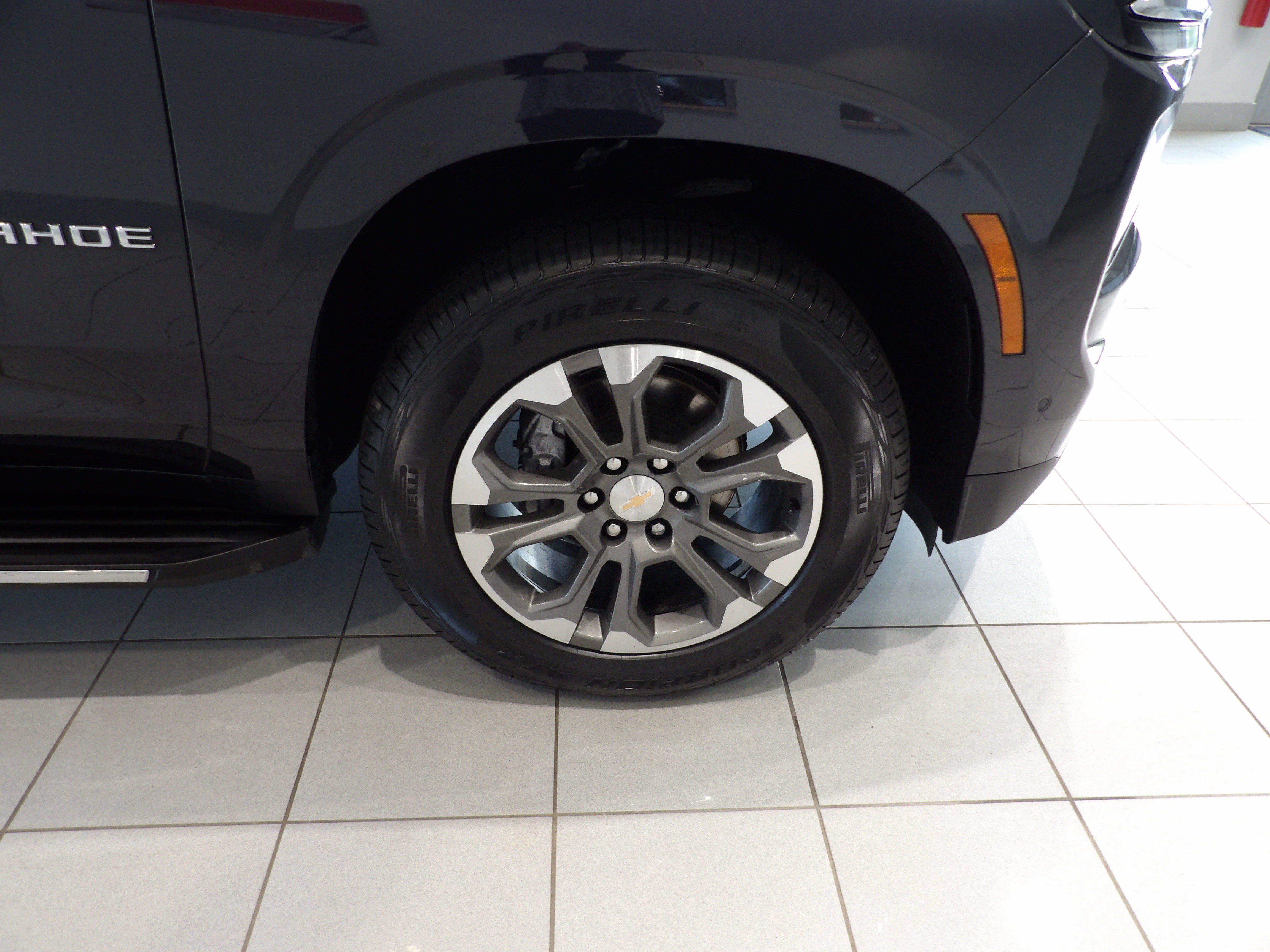 Used 2025 Chevrolet Tahoe LS AWD/4WD image 27