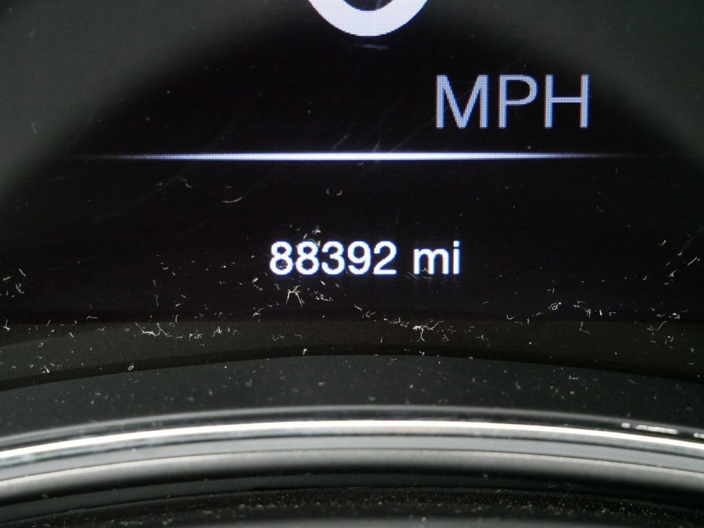 Used 2019 Jeep Grand Cherokee Altitude image 29