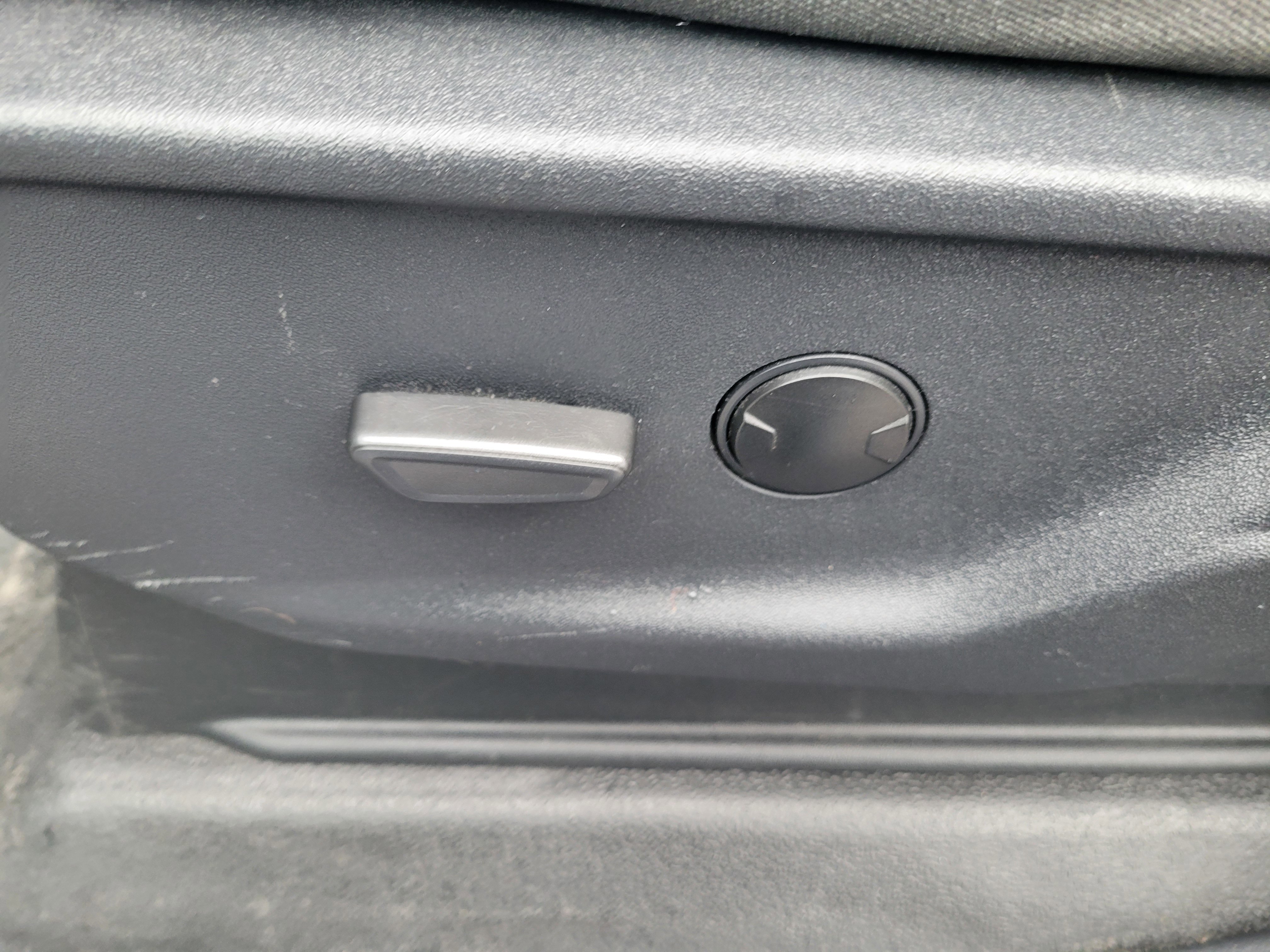 Used 2023 Ford F350 XLT w/ XLT Premium Package image 24