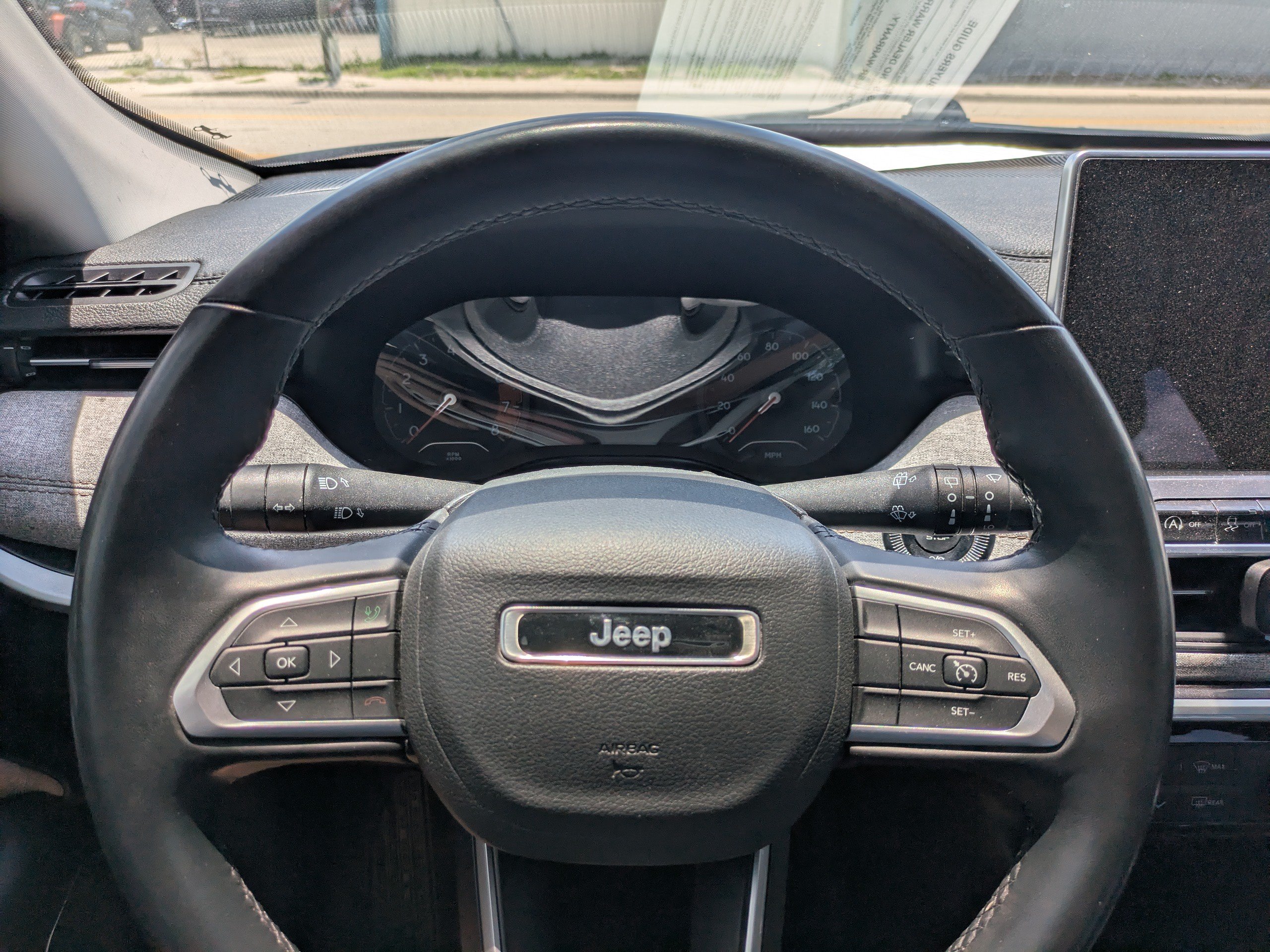 Certified 2022 Jeep Compass Latitude AWD/4WD image 22