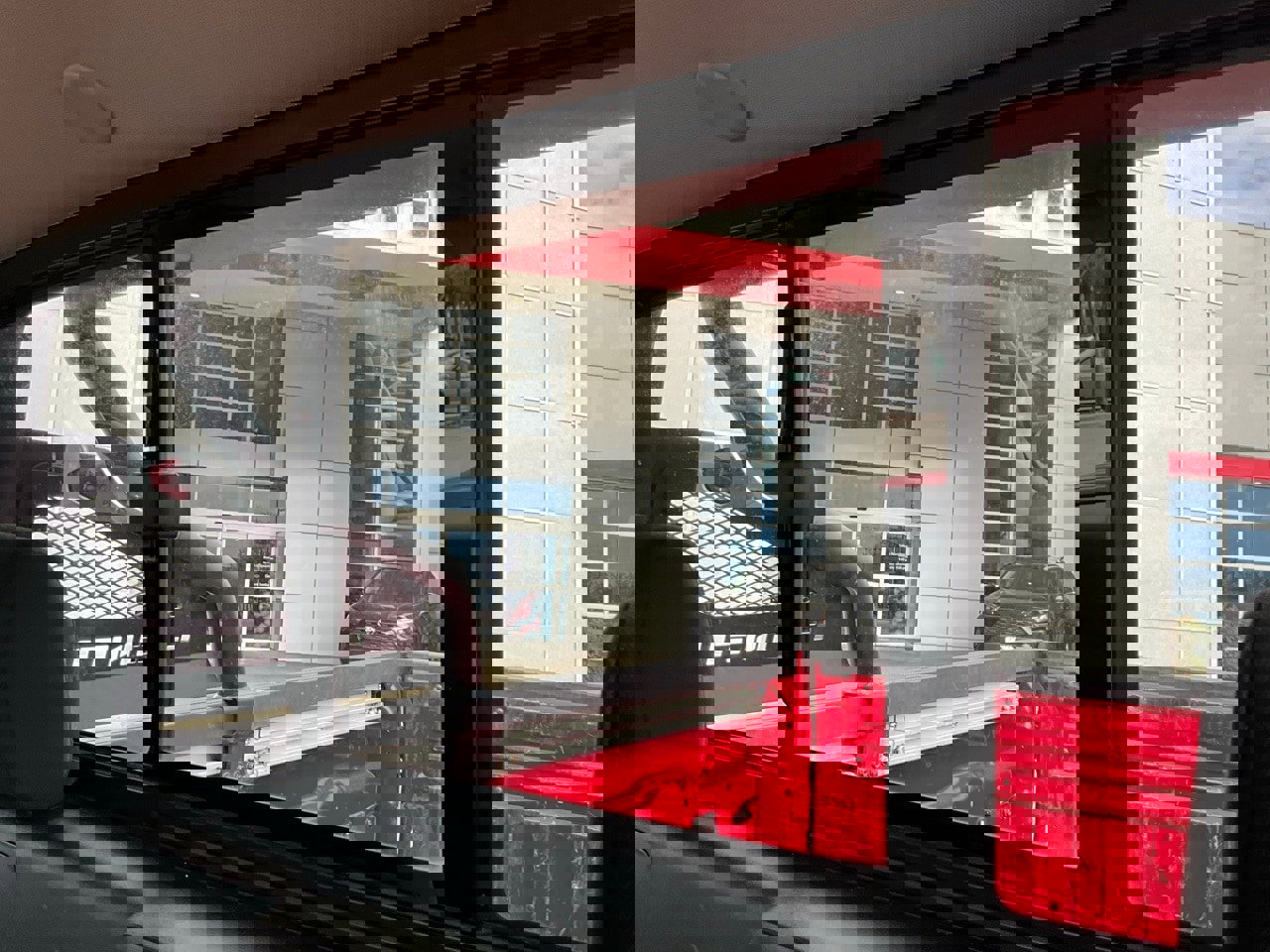 Used 2022 Nissan Frontier SV image 13