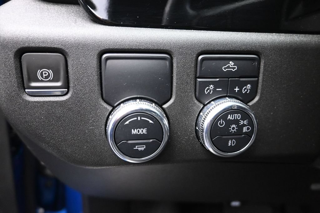 Used 2023 GMC Sierra 1500 Elevation RWD image 12