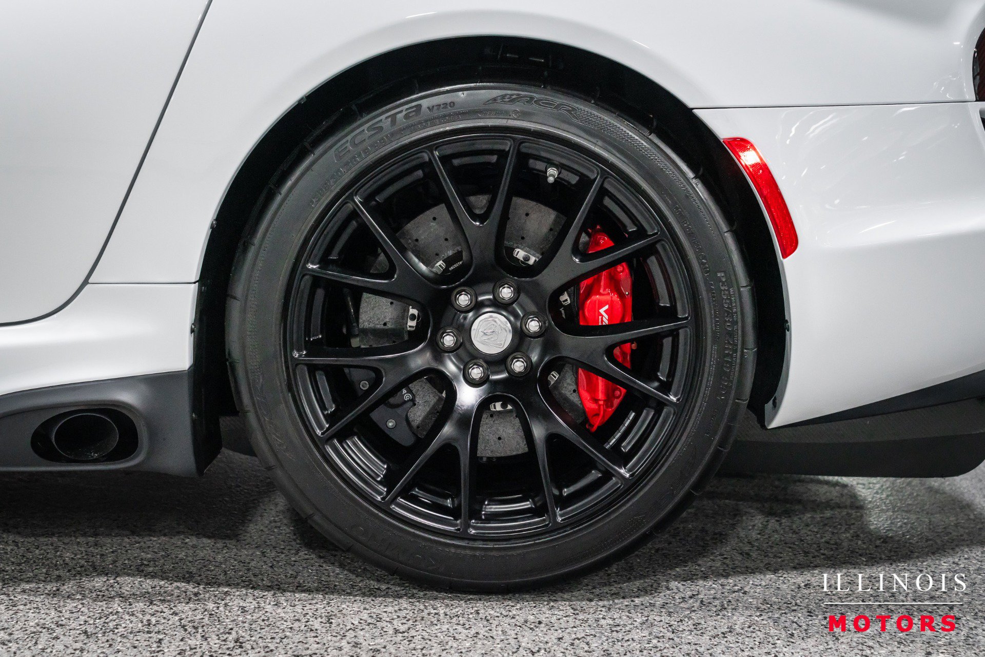 Used 2017 Dodge Viper GTC w/ ACR Package image 10