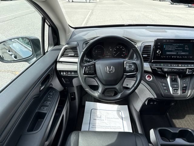 Used 2025 Honda Odyssey EX-L image 16
