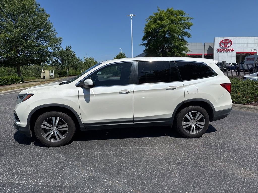 Used 2017 Honda Pilot EX-L image 3