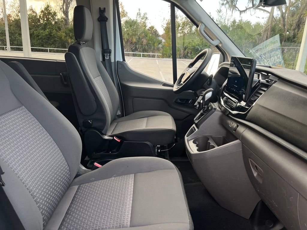 Certified 2024 Ford Transit 350 XLT image 28