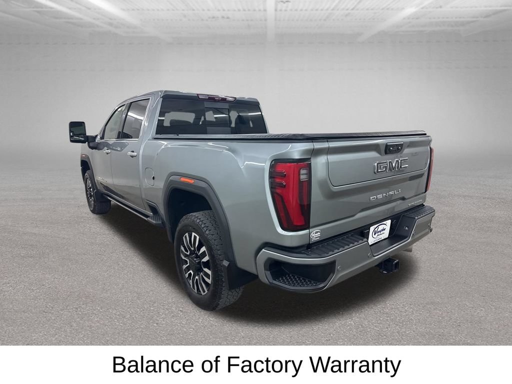 Used 2024 GMC Sierra 2500 Denali Ultimate AWD/4WD image 10