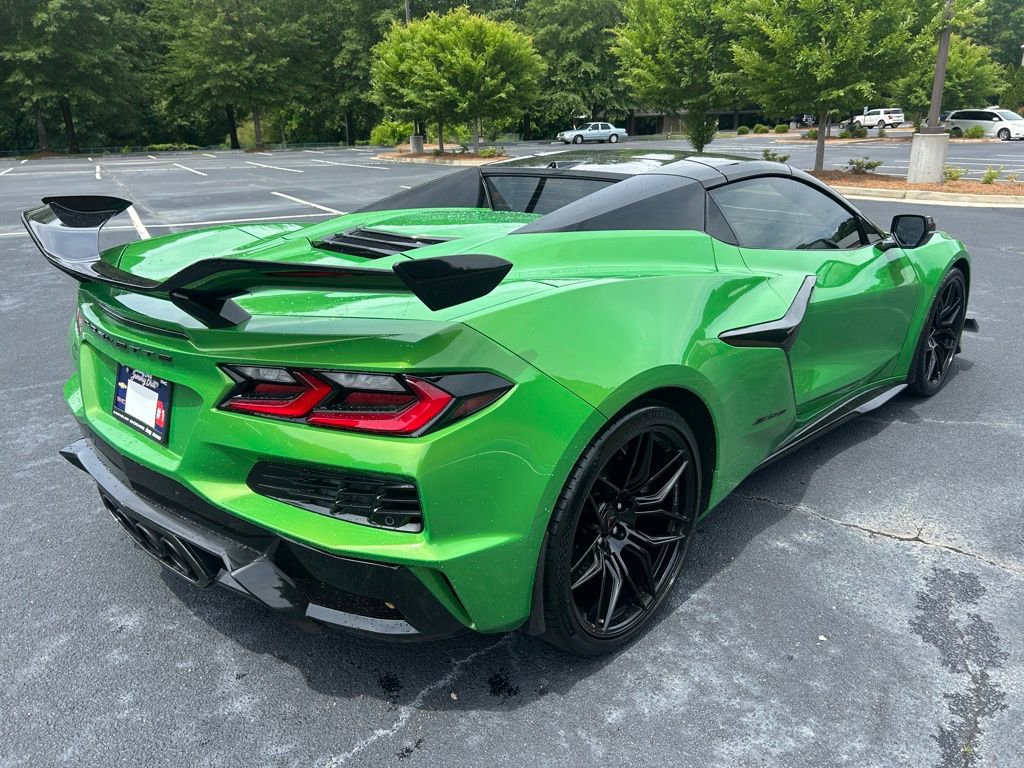 Used 2026 Chevrolet Corvette Z06 w/ Z07 Performance Package RWD image 25