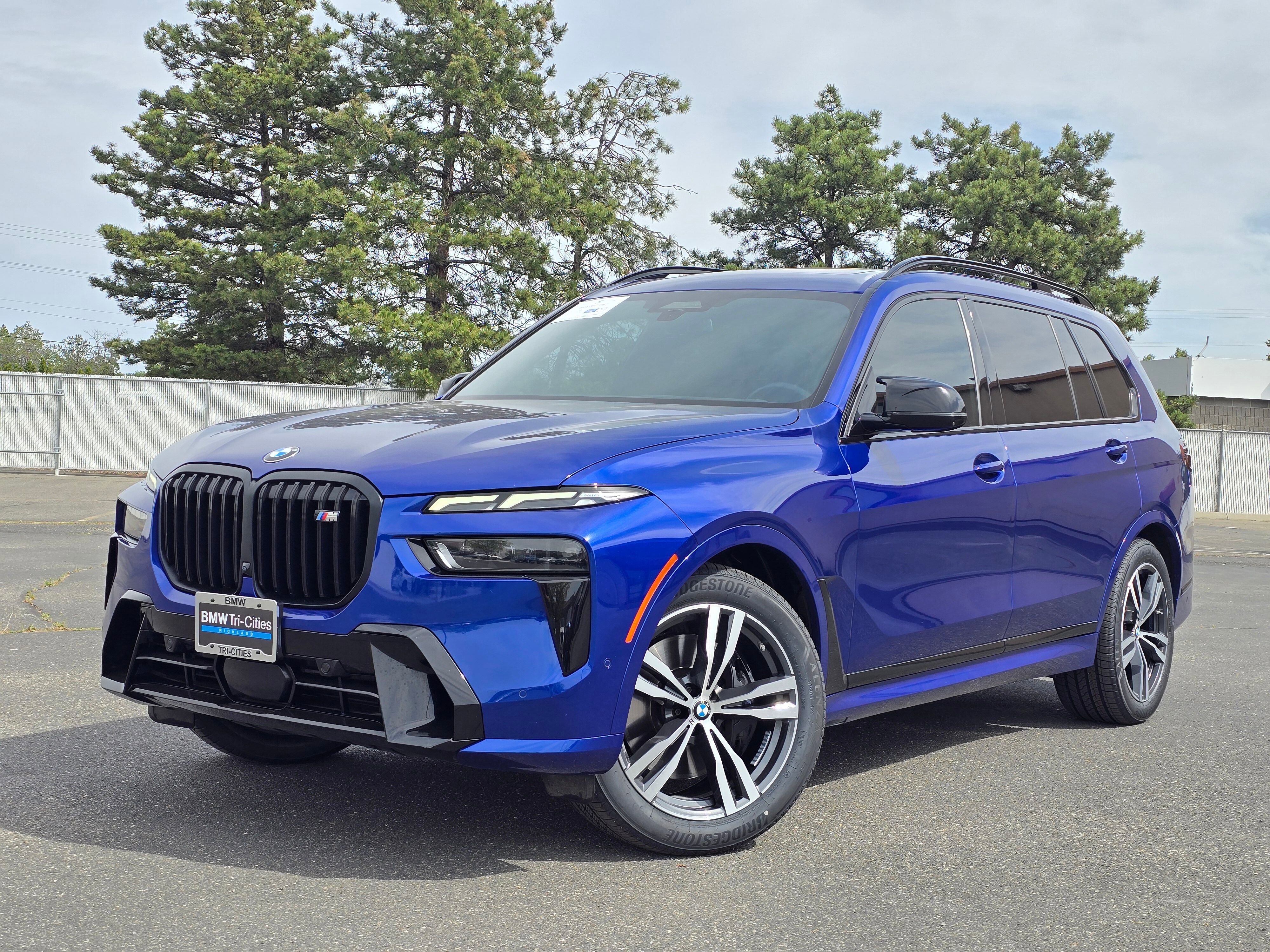 Certified 2024 BMW X7 M60i w/ Executive Package AWD/4WD image 32