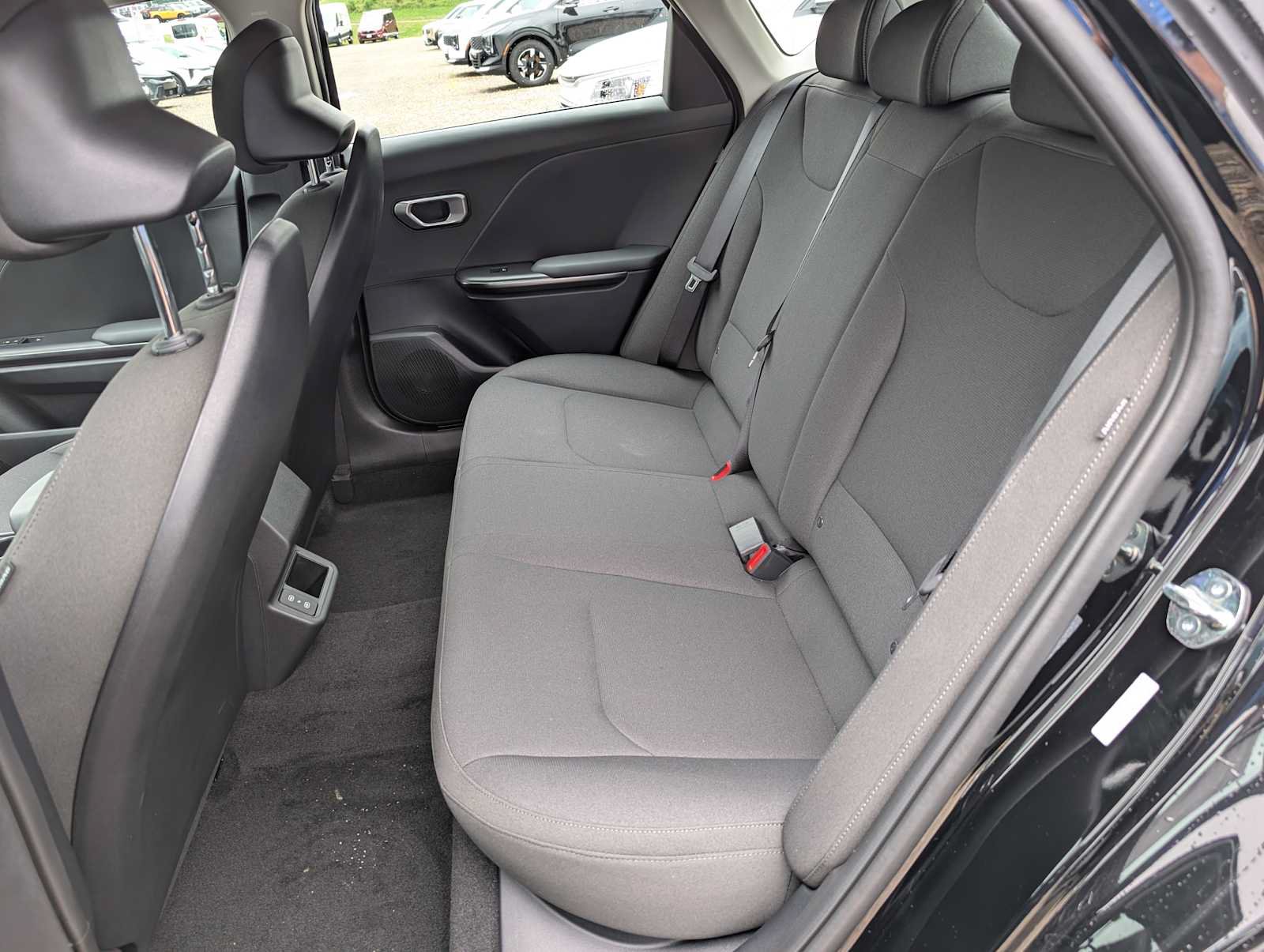 New 2026 Kia K4 FWD image 16