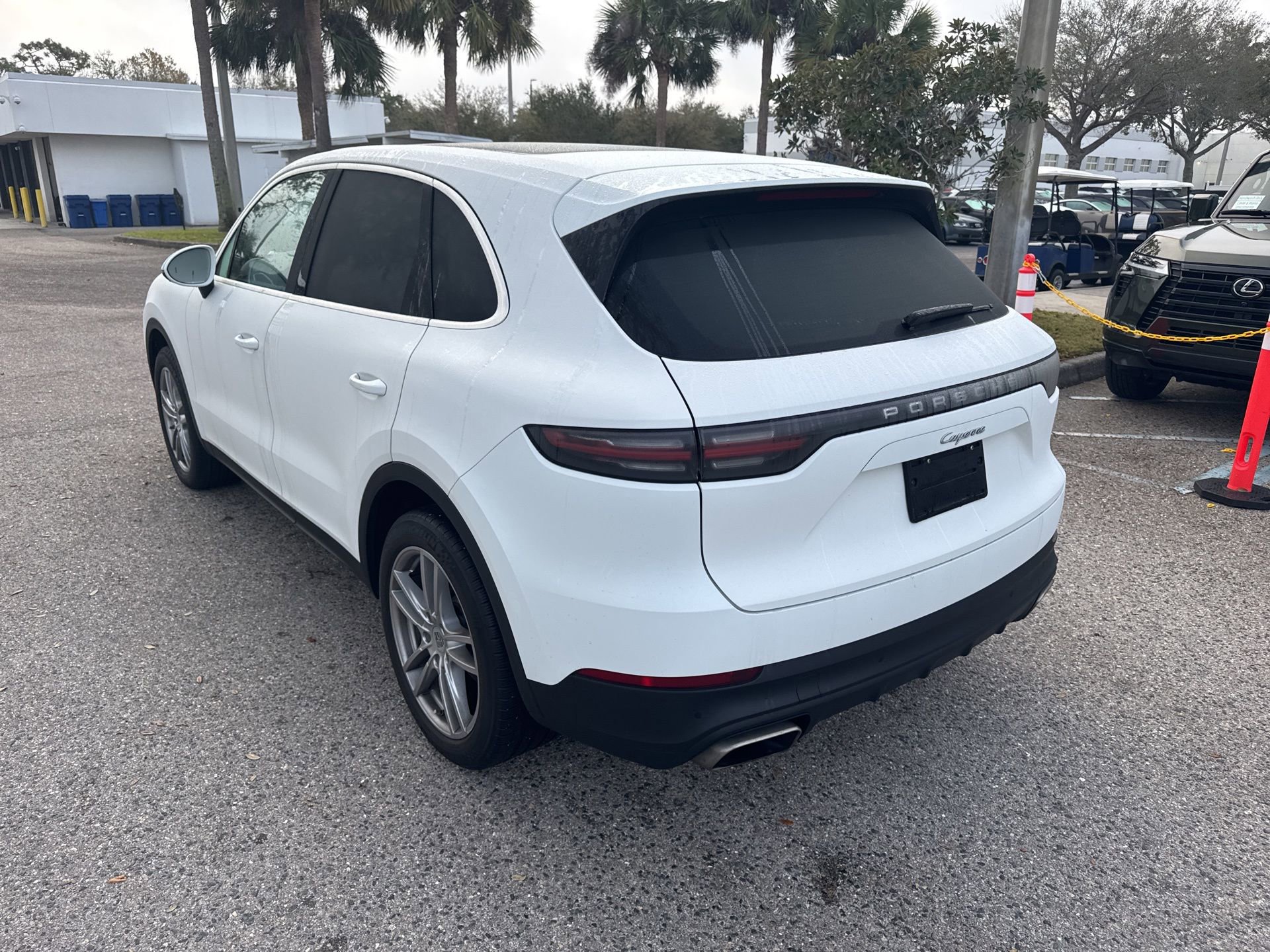Used 2020 Porsche Cayenne image 4